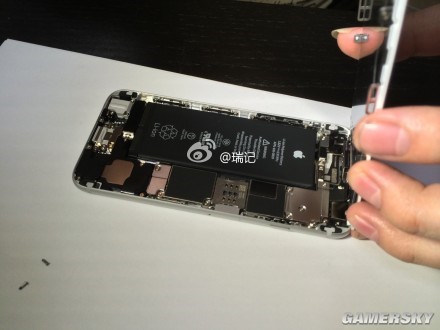 蘋果iPhone 6拆機屏蔽夾用法